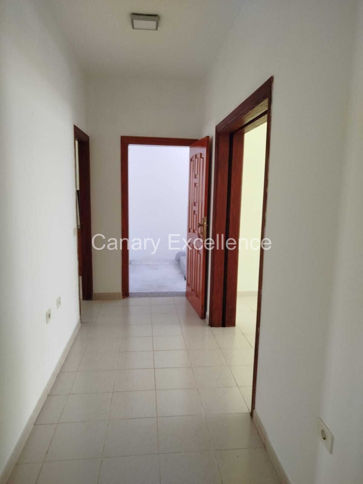 Wohnhaus mit Geschäftslokal in Gran Tarajal