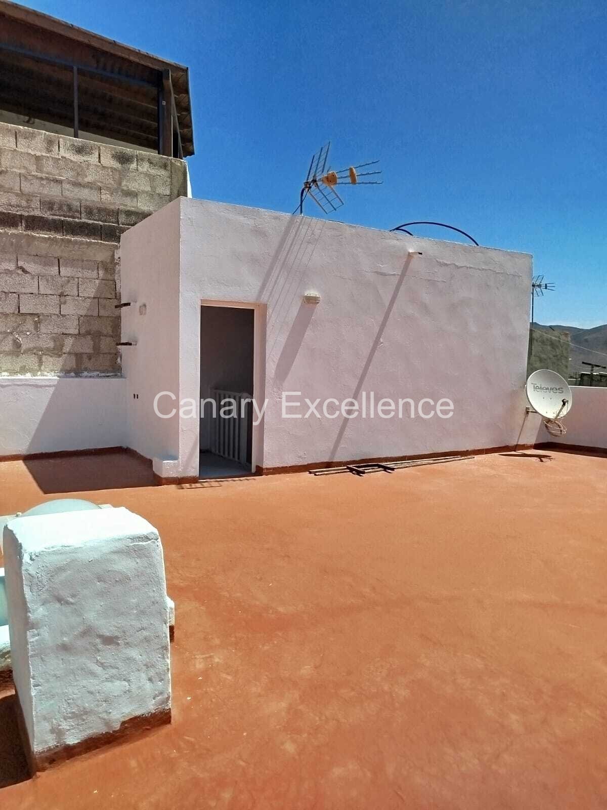 Wohnhaus mit Geschäftslokal in Gran Tarajal