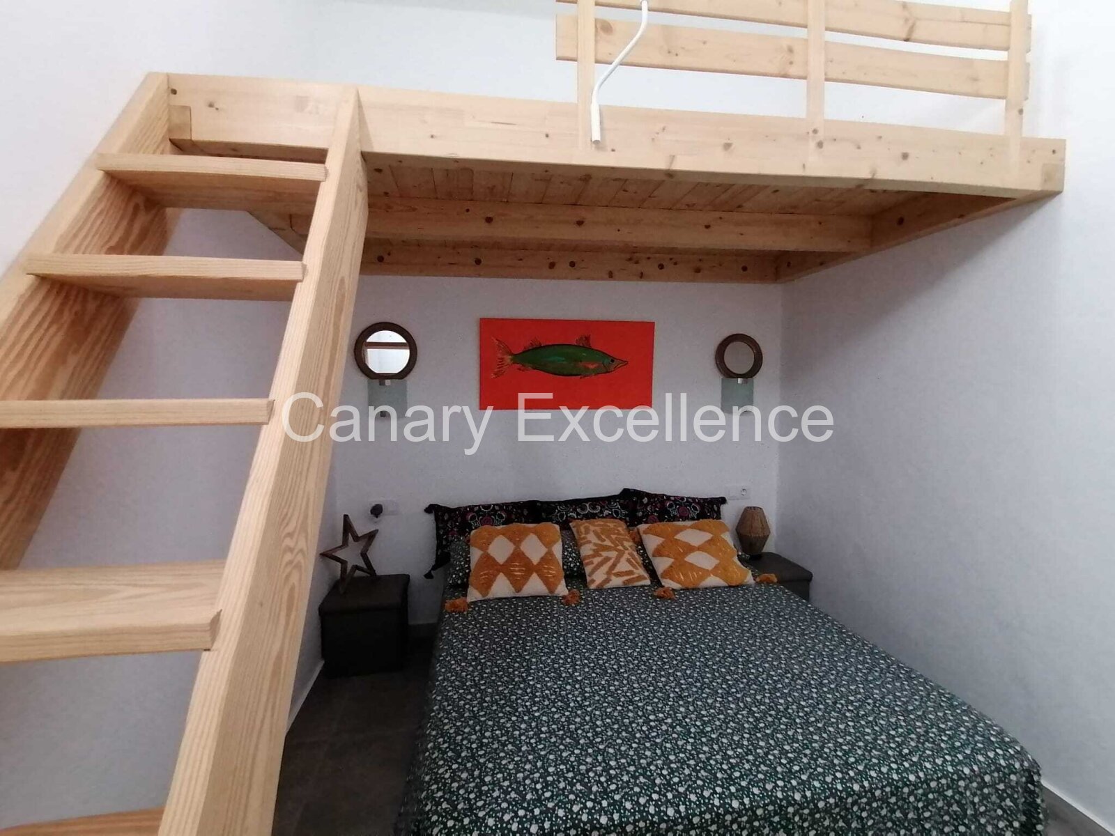 Moderne Villa mit 2 SZ und großem Garten in La Pared