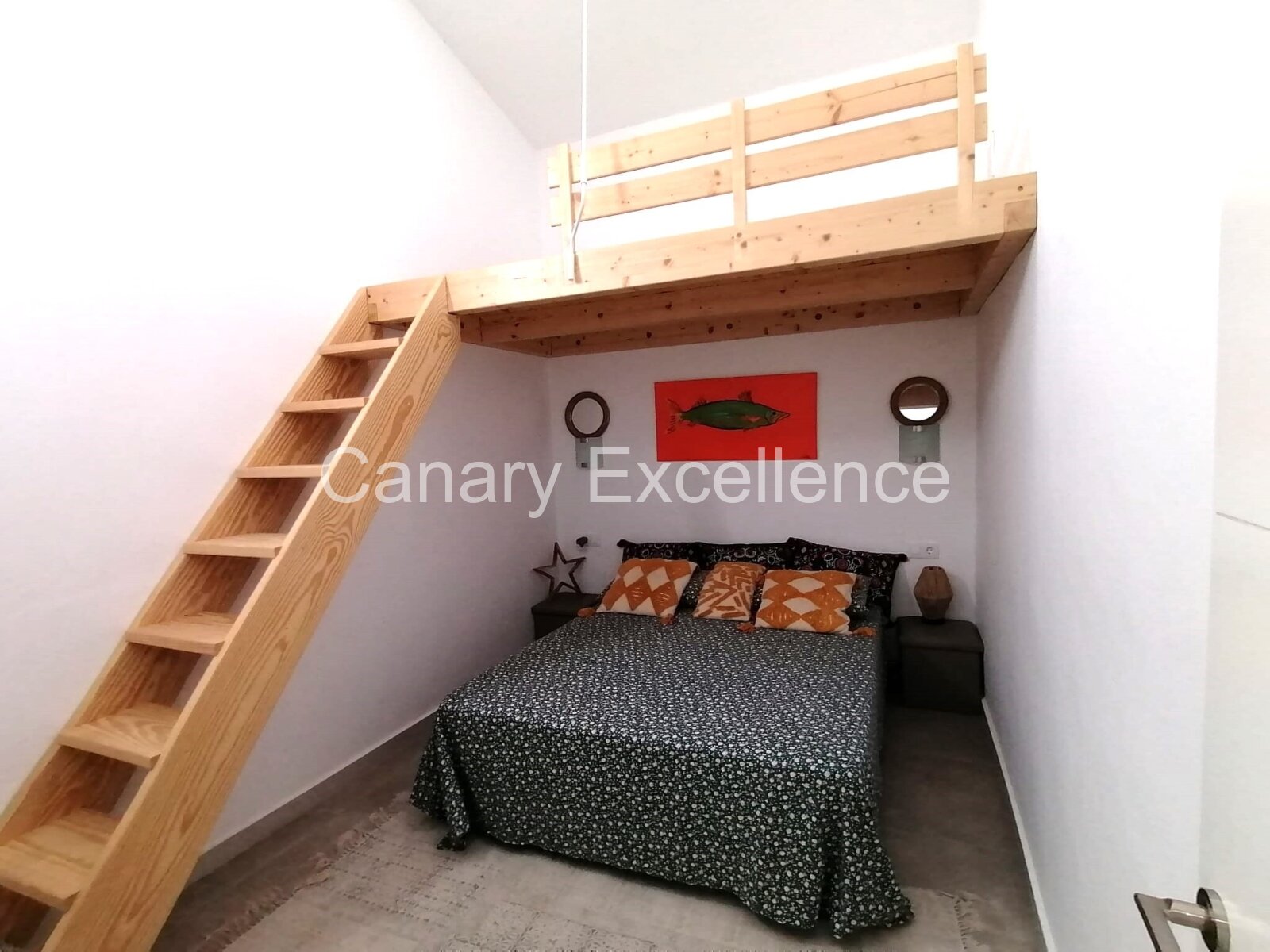 Moderne Villa mit 2 SZ und großem Garten in La Pared