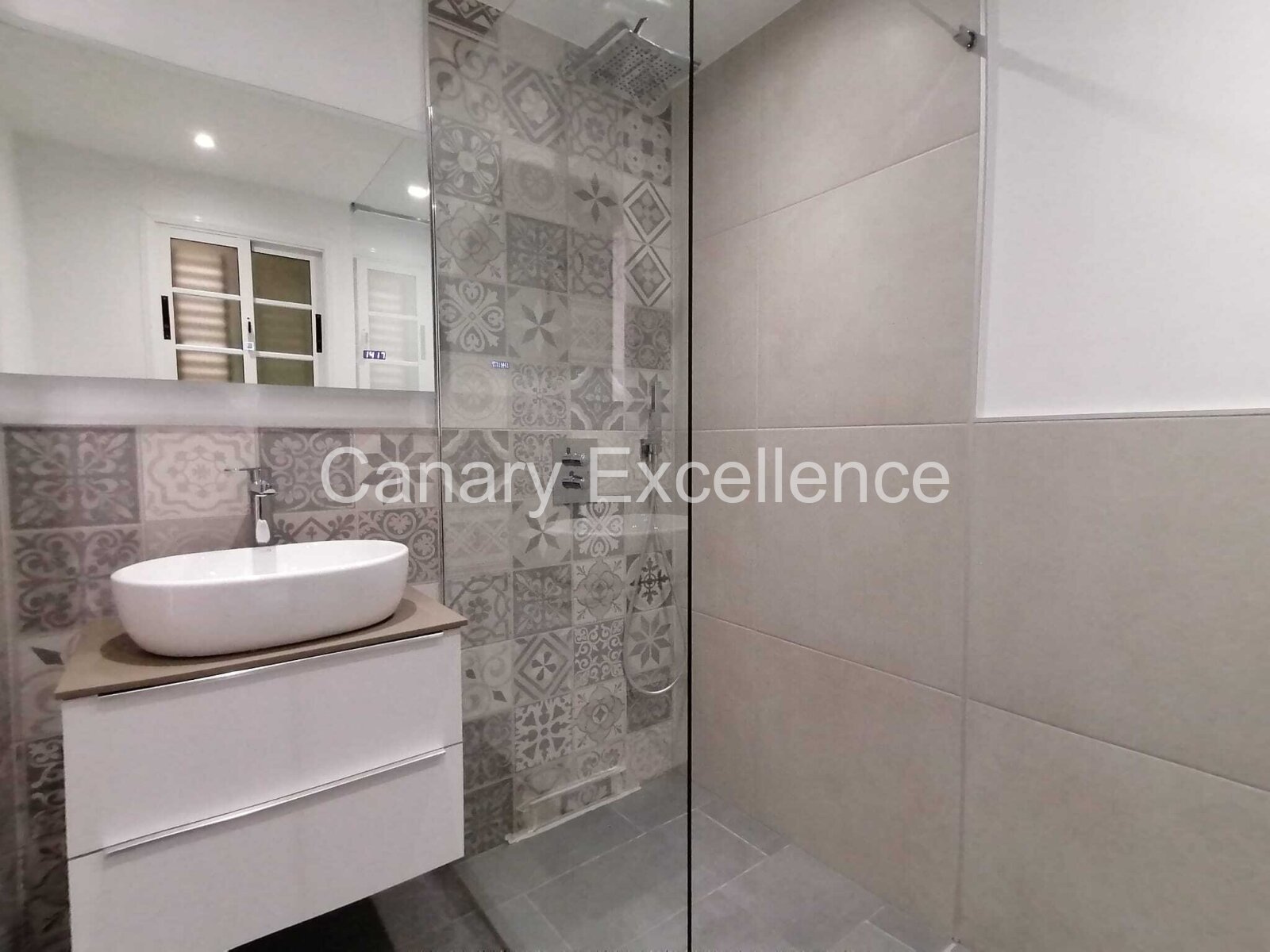 Sehr gepflegtes Duplex - 4 Schlafzimmer u. Meerblick in Costa Calma