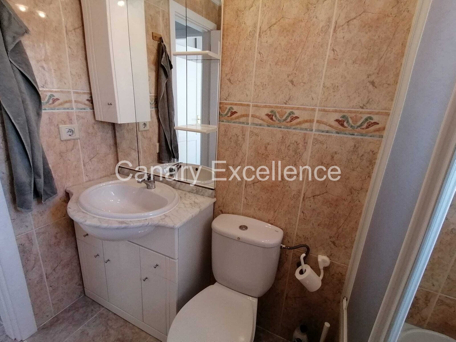 Sehr gepflegtes Duplex - 4 Schlafzimmer u. Meerblick in Costa Calma