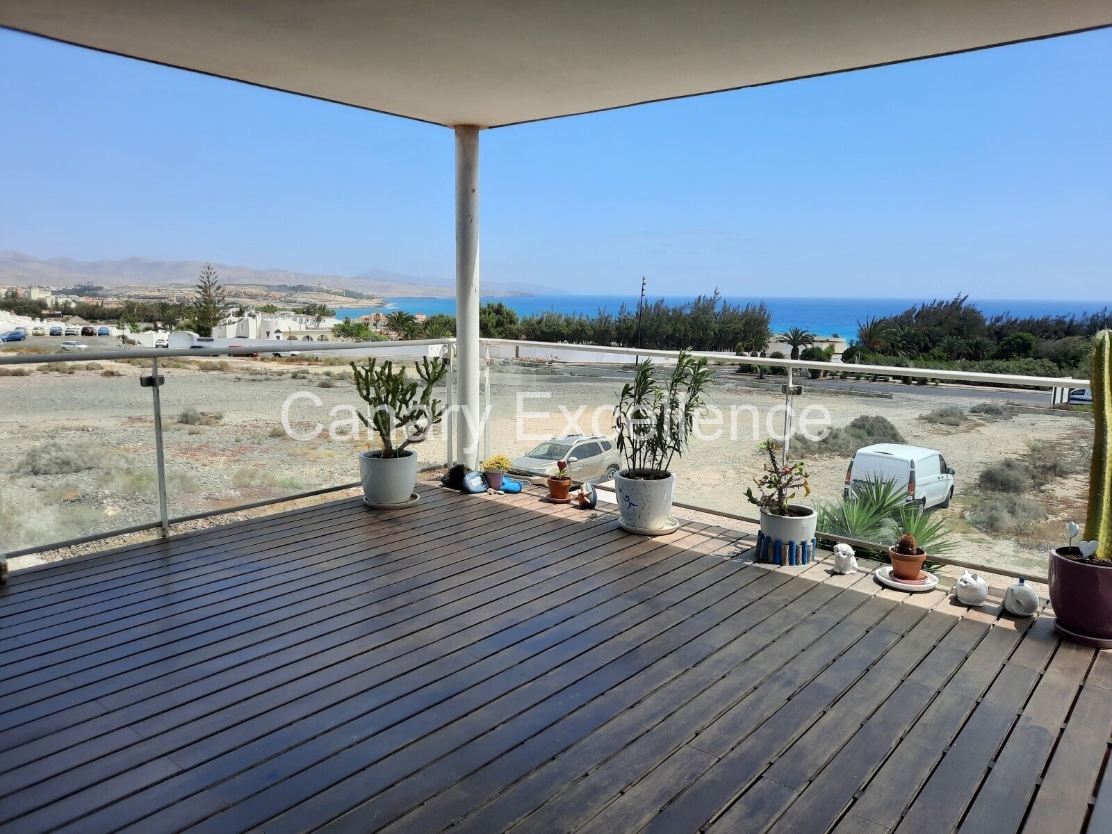 Modernes, geräumiges Apartment mit 2 SZ und Meerblick